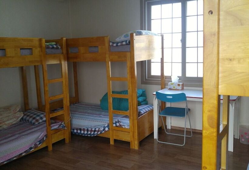 Masan Guest House Rhizome Hostel