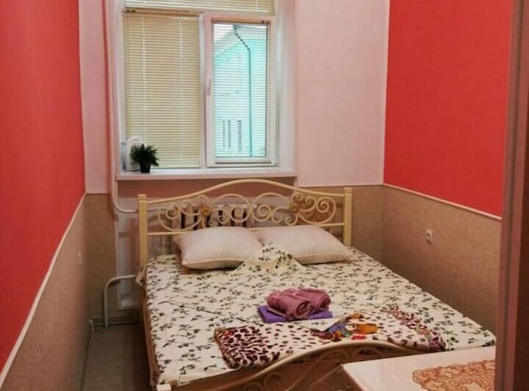 Mini Hotel Uyut On Prospekt Putina 8