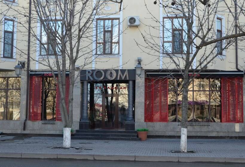 Mini Hotel Uyut On Prospekt Putina 8