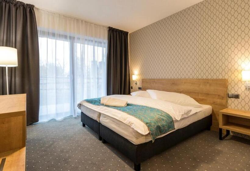 مُتل Tatraline Jasna