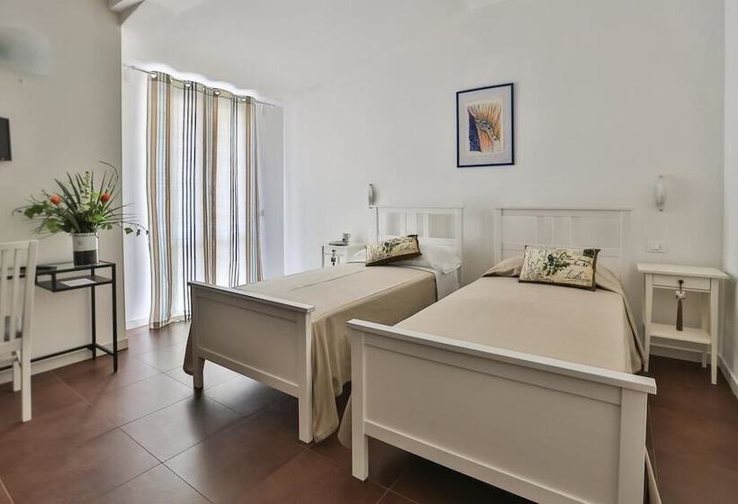 پانسیون Affittacamere Le Giare