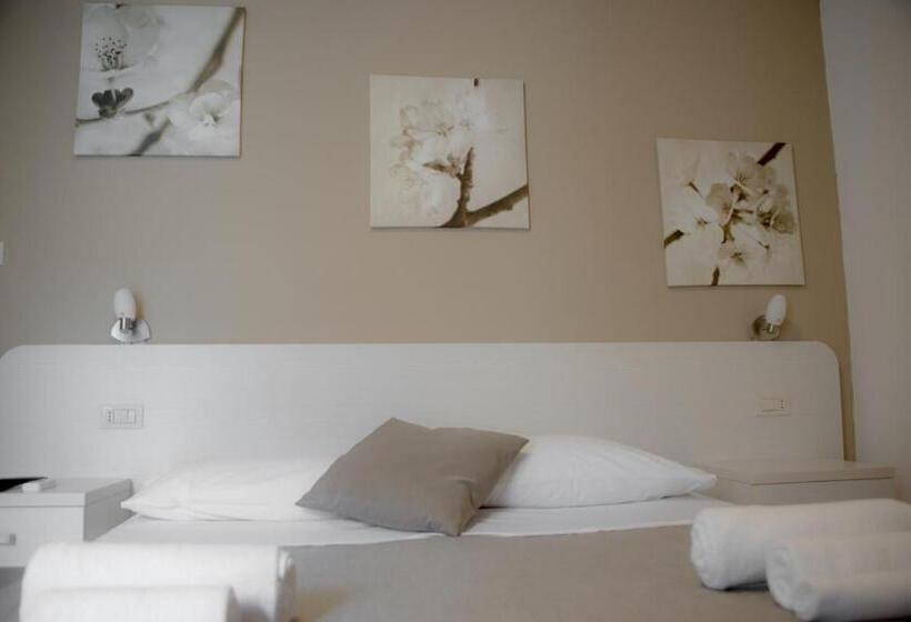 פנסיון Anna Guest House