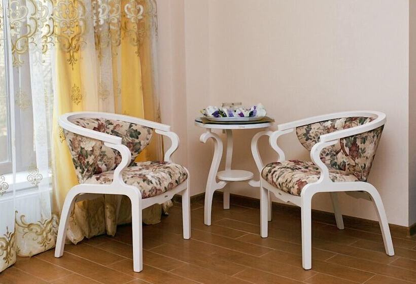 بنسيون Dasn Hall Domodedovo