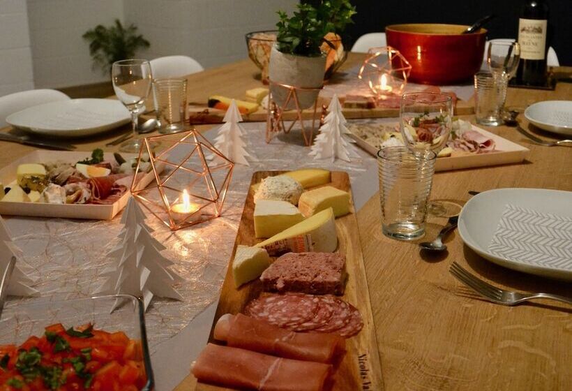 פנסיון Dimensions M