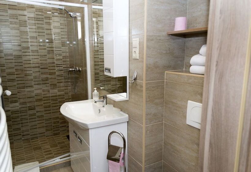 פנסיון Ditta Panzio