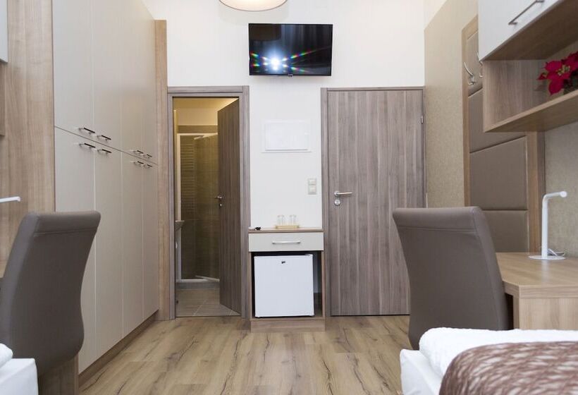 פנסיון Ditta Panzio