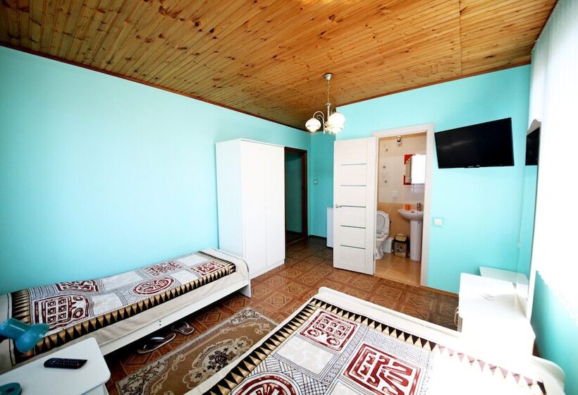 پانسیون Guest House On Chernomorskaya Ulitsa