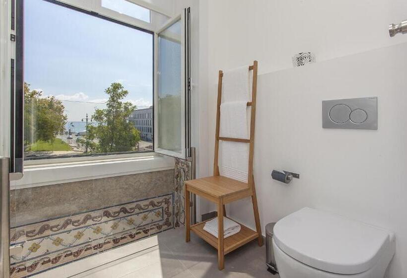 پانسیون Lisbon Old Town Guest House