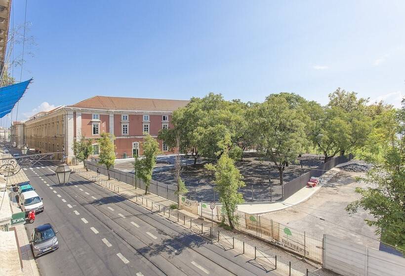 پانسیون Lisbon Old Town Guest House