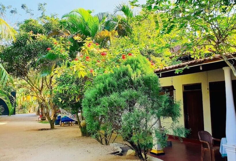 بنسيون Wonderland Mirissa Lucky Guest Home