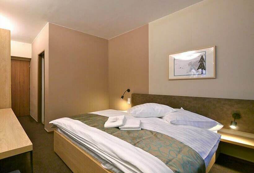 Пансион Riverside Jasna