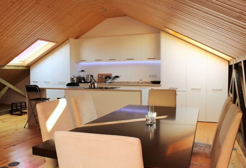 The Lisbon Way Apartments