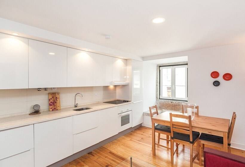 The Lisbon Way Apartments