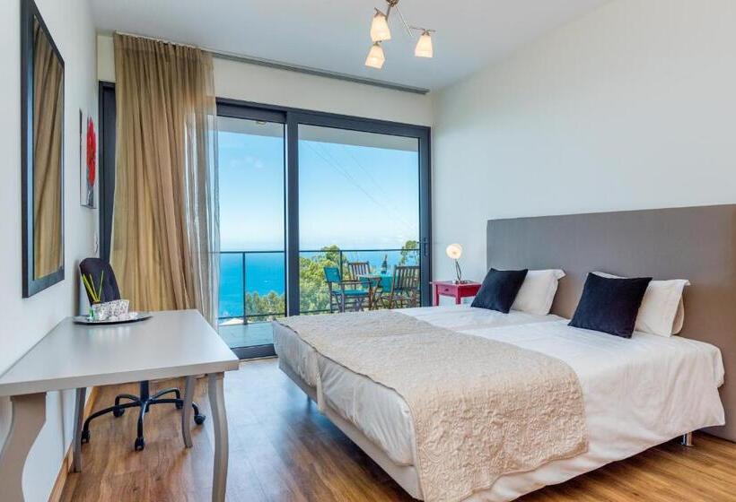 Villa Enjoy   By Lovelystay