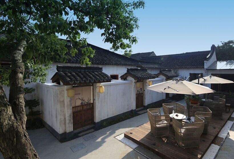 Floral Hotel · Yuexiang Inn Wuzhen