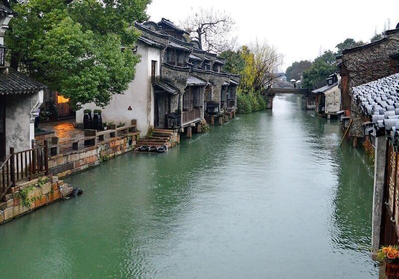 Floral Hotel · Yuexiang Inn Wuzhen