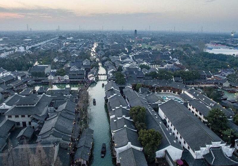 Floral Hotel · Yuexiang Inn Wuzhen