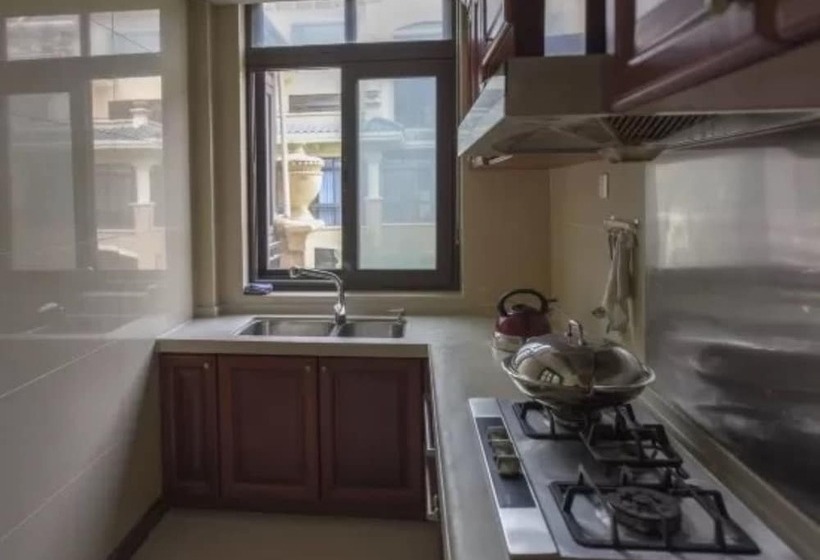 Yumi Apartment Qidong Hengda Branch