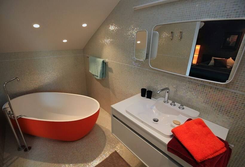 Bed and Breakfast La Petite Bruyere De Renaix