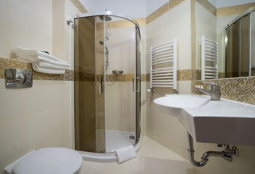 Retrohouse   Wypoczynek Dla Dorosłych, B&b