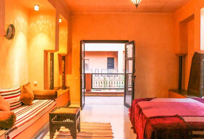 تختخواب و صبحانه Riad Kasbah Omar