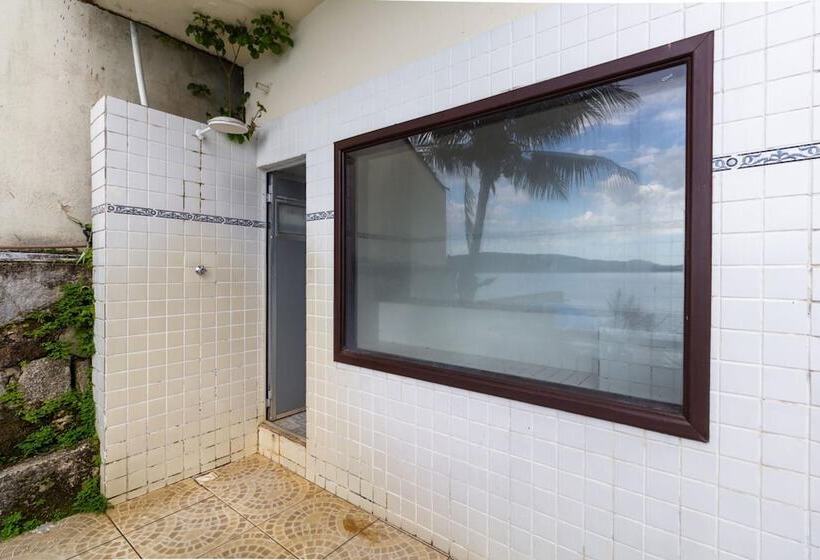 פונדק Pousada Das Flores