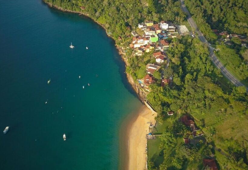 פונדק Pousada Das Flores