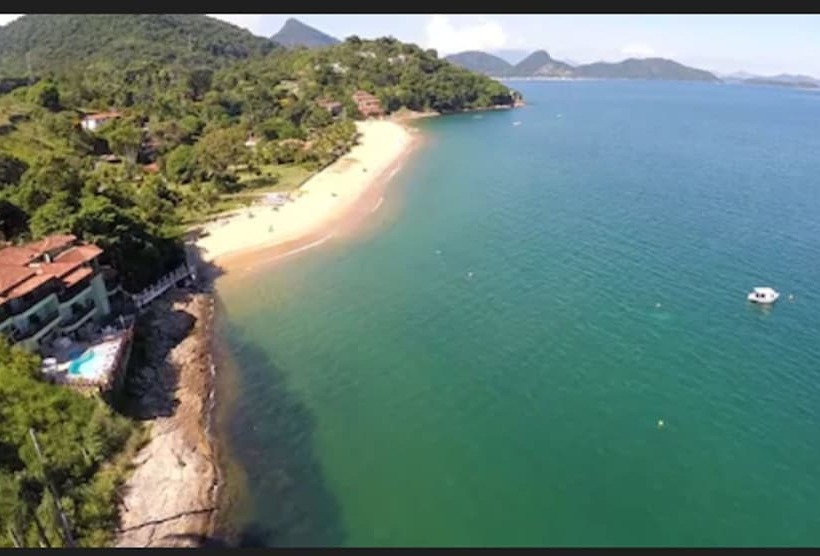 פונדק Pousada Das Flores