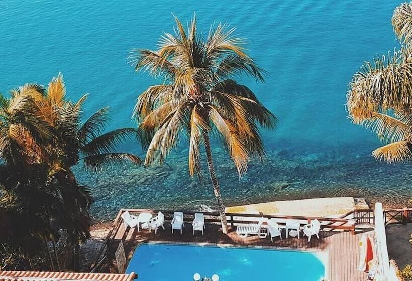 פונדק Pousada Das Flores