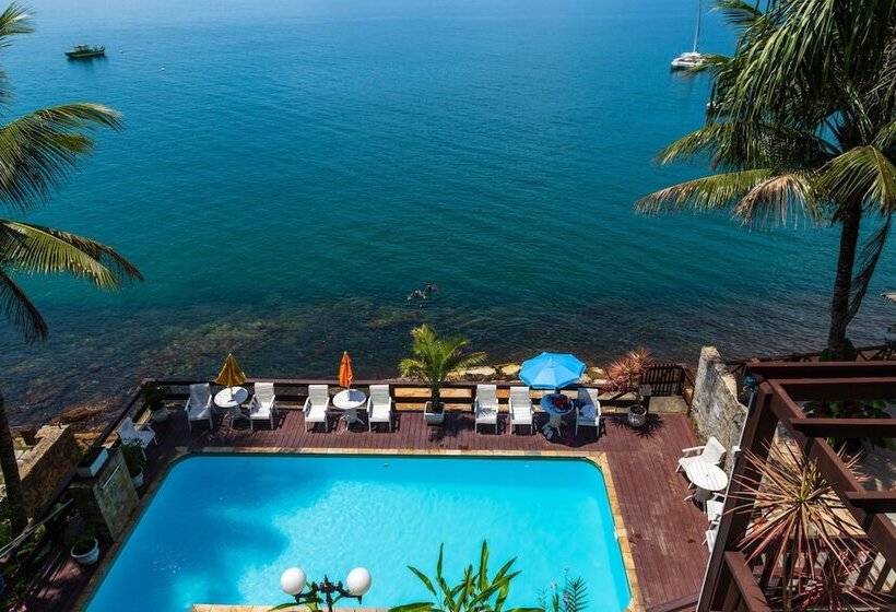 פונדק Pousada Das Flores