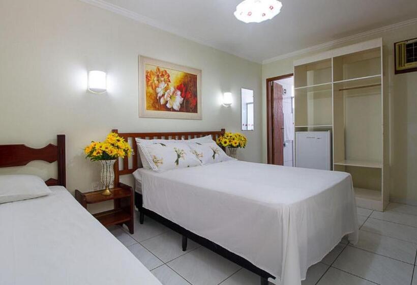 פונדק Pousada Das Flores