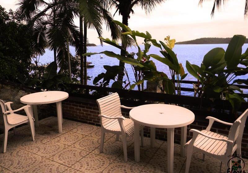 פונדק Pousada Das Flores