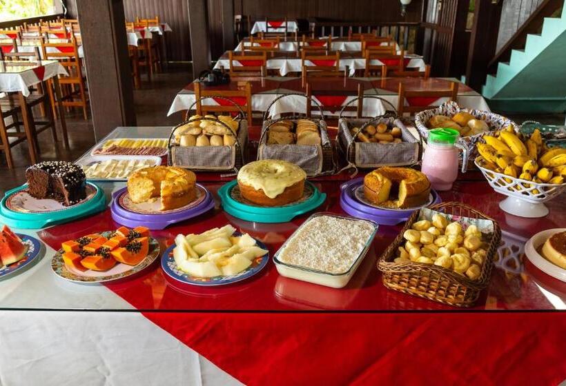 פונדק Pousada Das Flores