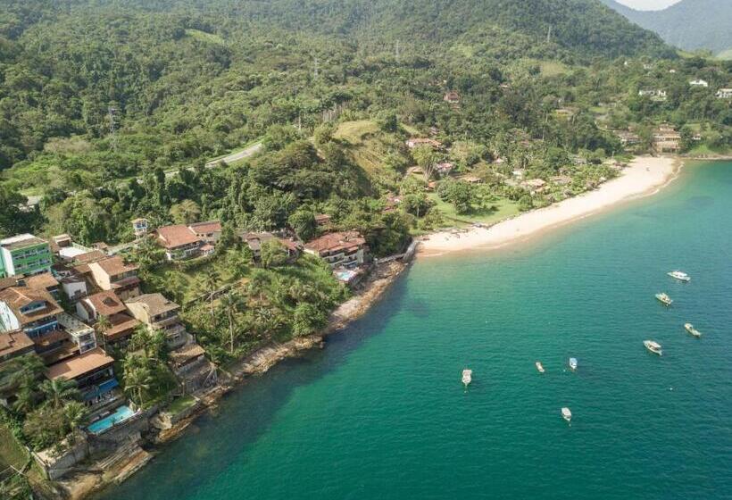 פונדק Pousada Das Flores