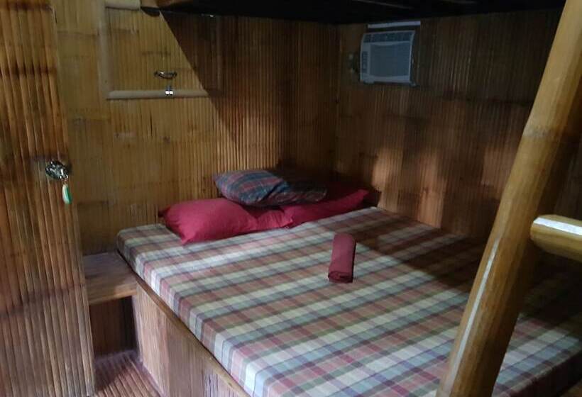 هتل Pleasant Valley Guesthouse   Baler