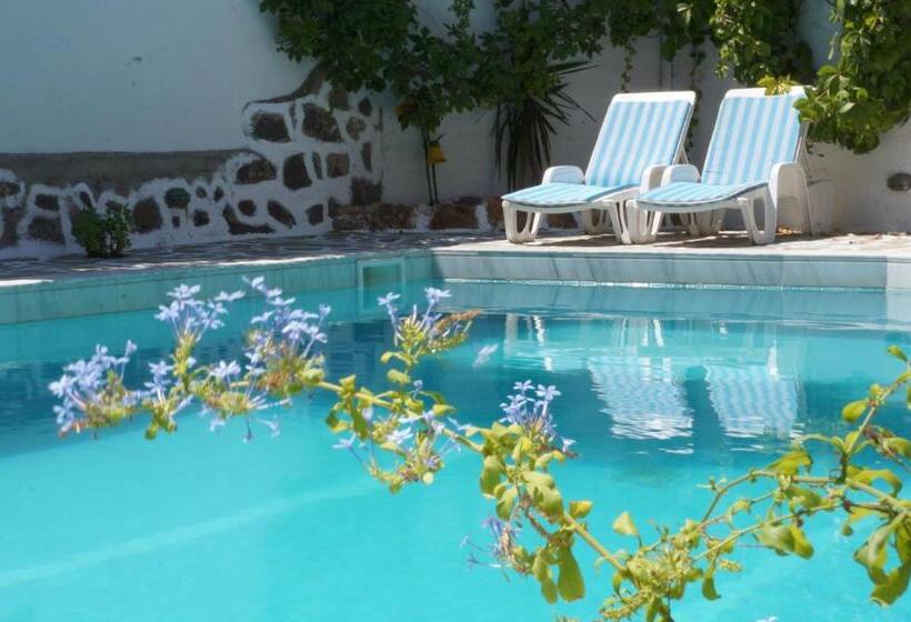 호텔 Captain S House