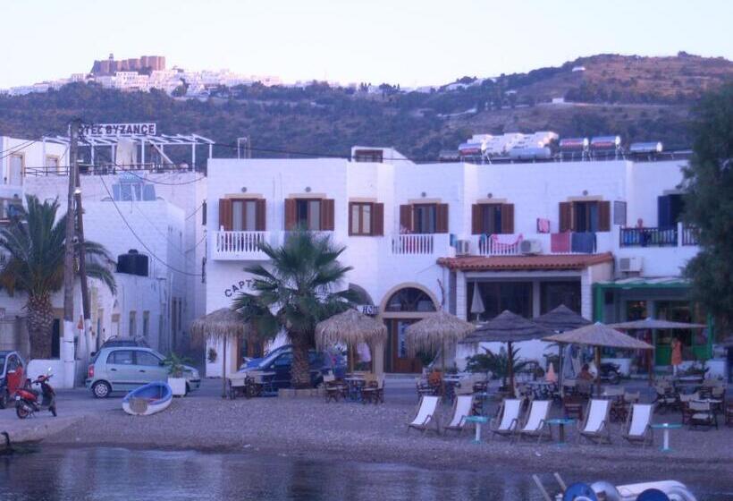 호텔 Captain S House