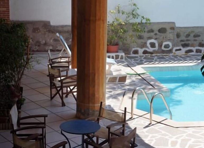 호텔 Captain S House