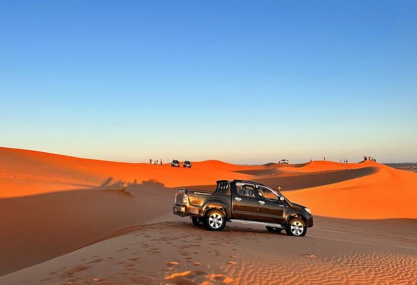 Отель DWO Golden Camp Merzouga
