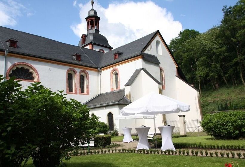 호텔 Gästehaus Der Abtei Sayn