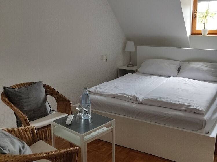 호텔 Gästehaus Der Abtei Sayn