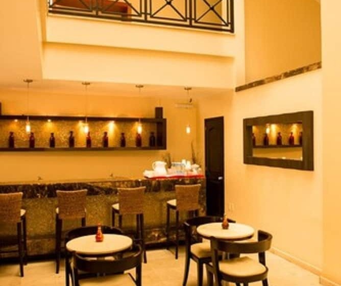 Otel Magno Tepatitlán