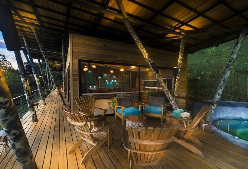 فندق Origins Lodge