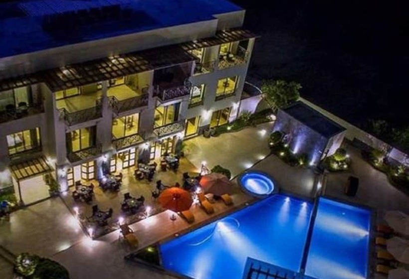 هتل Palo Santo Galapagos