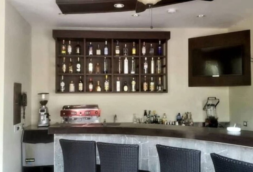 هتل Palo Santo Galapagos