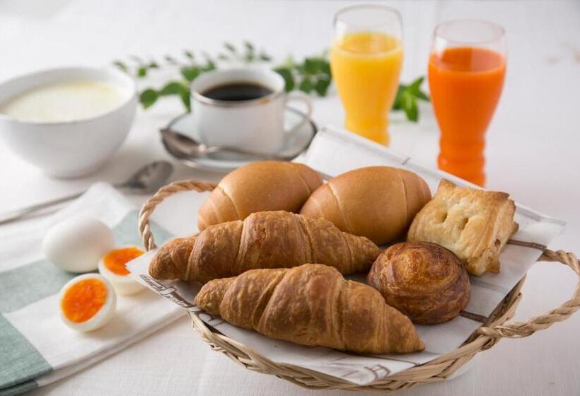 R&b Hotel Shin Osaka Kitaguchi