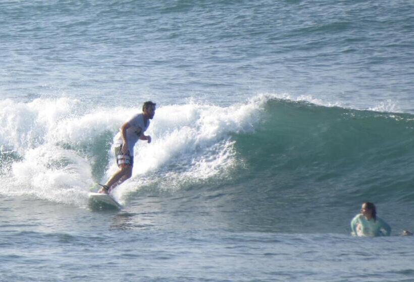 فندق Sailors Mirissa