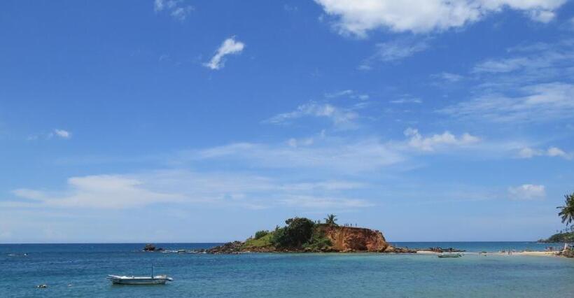 فندق Sailors Mirissa