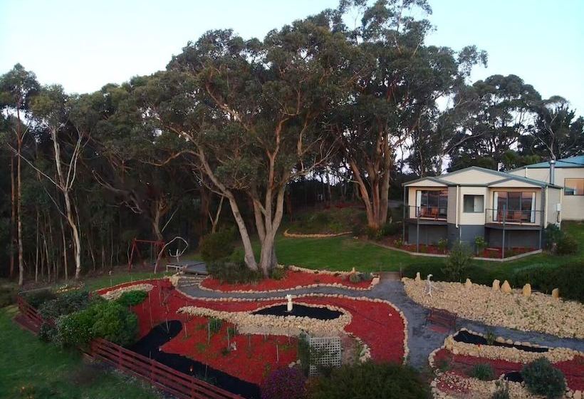 Отель Southern Anchorage Retreat