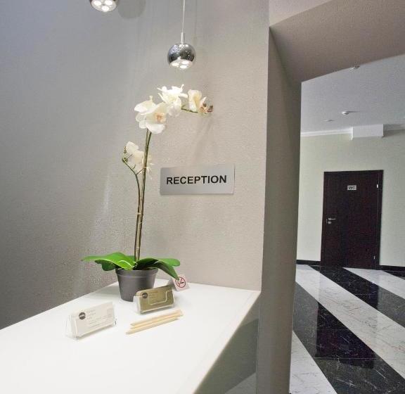 هتل Tishina Boutique